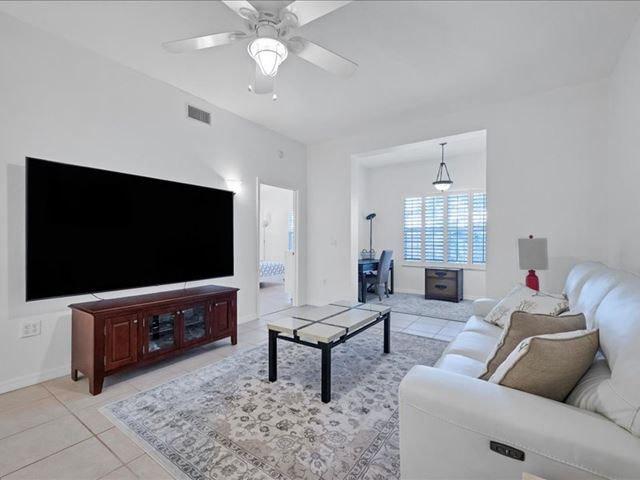 Living Area - Condo for rent at 3706 54th Drive West, P103, Bradenton, FL 34210 - MLS Number is 370654TH103